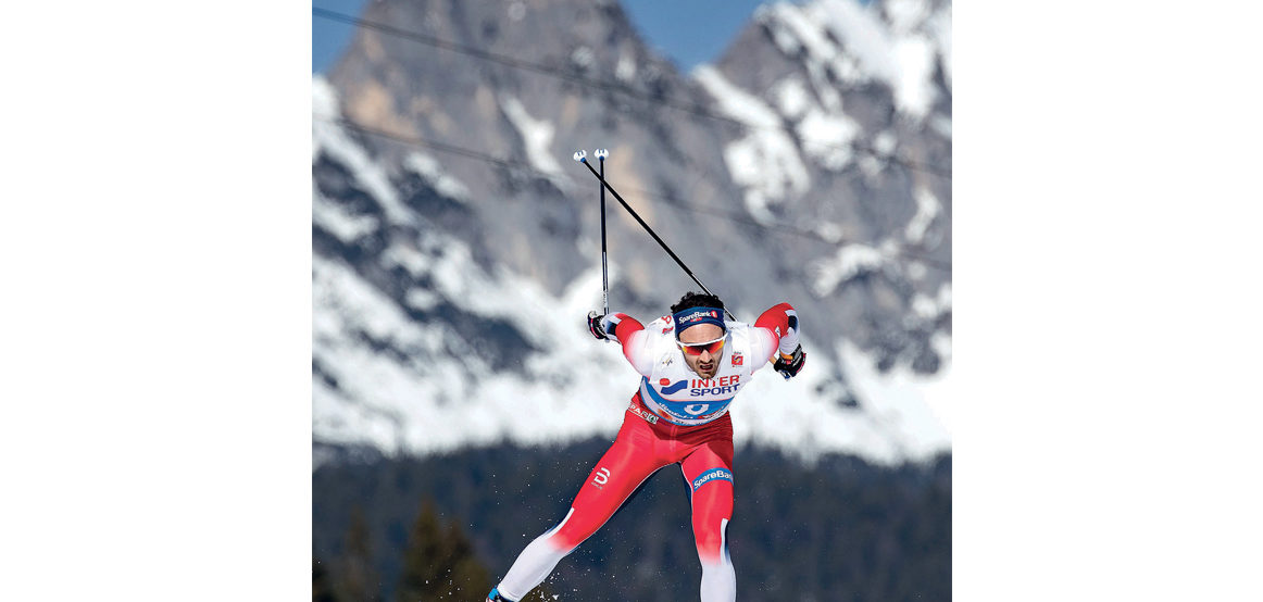 FOSSET FRAM: Hans Christer Holund vant 5-mila under VM på Ski i Seefeld sist vinter på sine lynraske Madshus ski. Senere trakk han seg fra videre samarbeid.